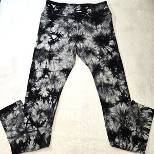 Wild Fable Leggings Women SZ Small  Skinny Yoga Workout Pants Black Tie Dye